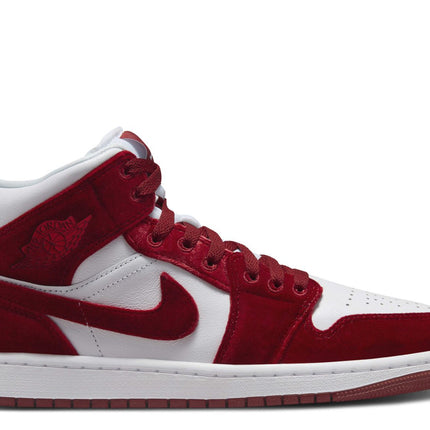 AIR JORDAN WMNS 1 MID 'RED VELVET'
