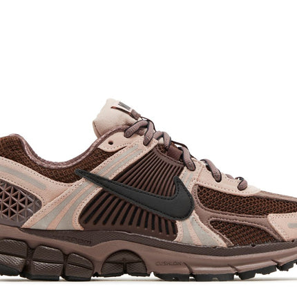 NIKE WMNS AIR ZOOM VOMERO 5 'PLUM ECLIPSE'