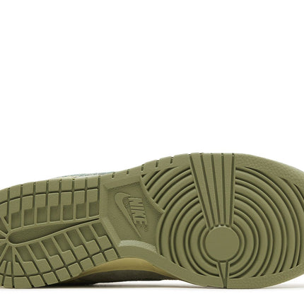 NIKE WMNS DUNK LOW 'OLIVE AURA'