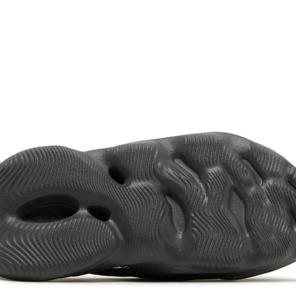 ADIDAS YEEZY FOAM RUNNER 'ONYX'