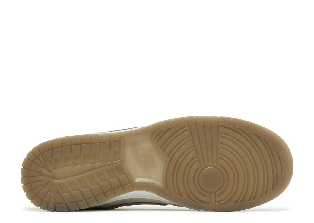 NIKE DUNK LOW SE 'PHANTOM KHAKI'