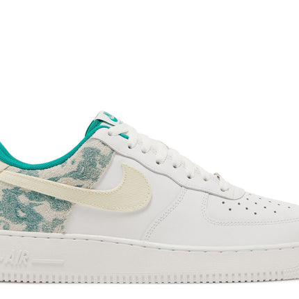 NIKE AIR FORCE 1 '07 LV8 'NEPTUNE GREEN CAMO'