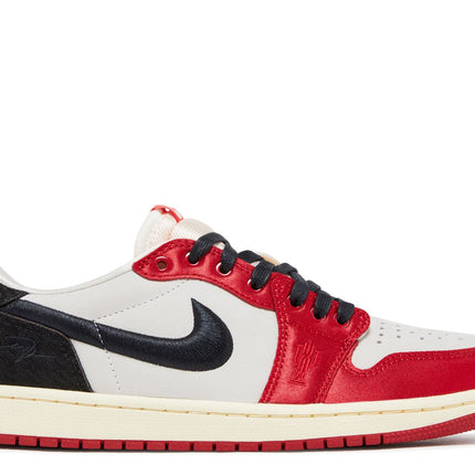 AIR JORDAN TROPHY ROOM X JORDAN 1 RETRO LOW OG SP 'ROOKIE CARD - AWAY'