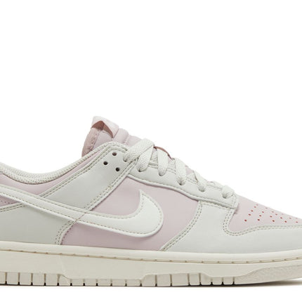 NIKE WMNS DUNK LOW NEXT NATURE 'PLATINUM VIOLET