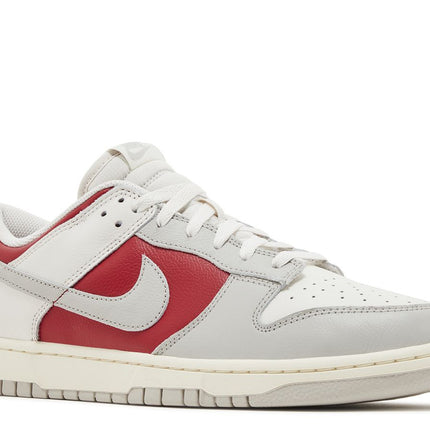 DUNK LOW 'IVORY ULTRAMAN'