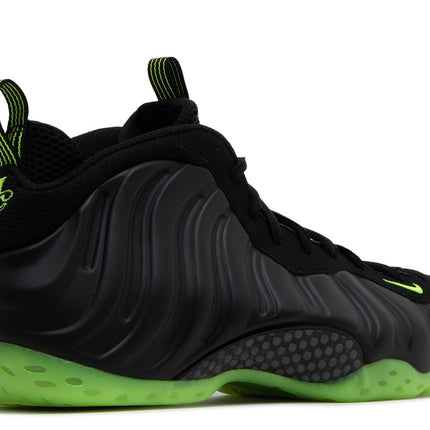 AIR FOAMPOSITE ONE 'BLACK VOLT'