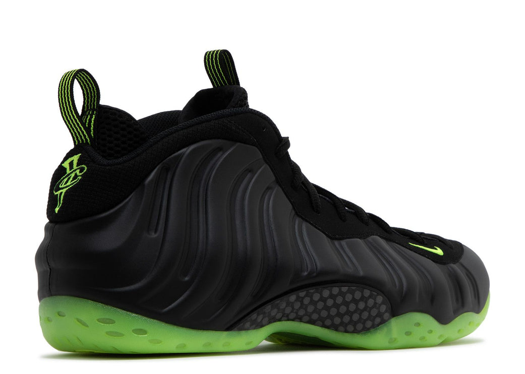 AIR FOAMPOSITE ONE 'BLACK VOLT'